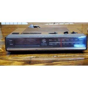 General Electric AM FM Clock Radio Alarm Digital #7-4624 Tested - Works